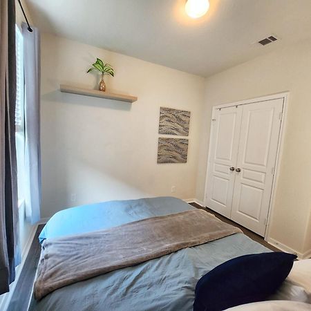 4 Bedroom Home Near Downtown Med Center Nrg Stadium Pearland Skyview Long By Ion Rentals 休斯敦 外观 照片