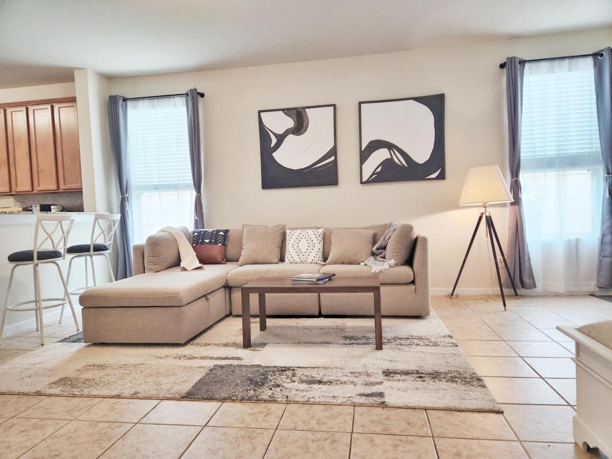4 Bedroom Home Near Downtown Med Center Nrg Stadium Pearland Skyview Long By Ion Rentals 休斯敦 外观 照片