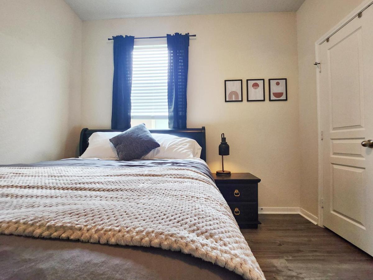 4 Bedroom Home Near Downtown Med Center Nrg Stadium Pearland Skyview Long By Ion Rentals 休斯敦 外观 照片