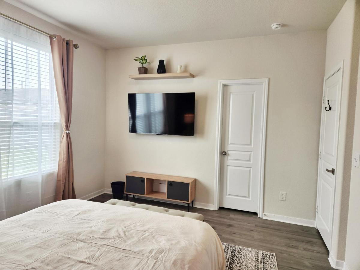 4 Bedroom Home Near Downtown Med Center Nrg Stadium Pearland Skyview Long By Ion Rentals 休斯敦 外观 照片