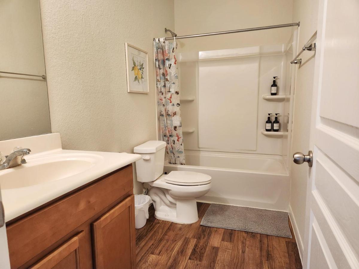 4 Bedroom Home Near Downtown Med Center Nrg Stadium Pearland Skyview Long By Ion Rentals 休斯敦 外观 照片