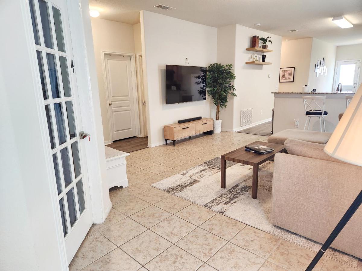 4 Bedroom Home Near Downtown Med Center Nrg Stadium Pearland Skyview Long By Ion Rentals 休斯敦 外观 照片