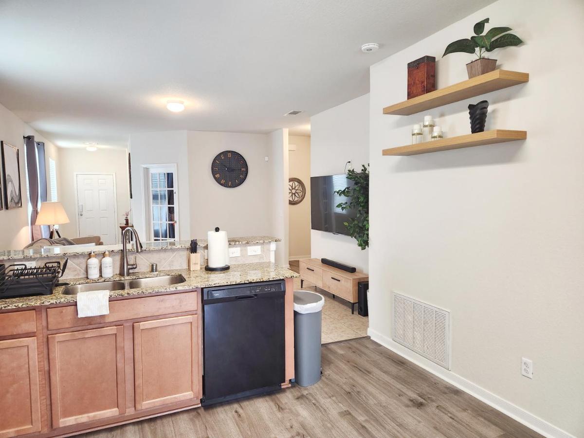 4 Bedroom Home Near Downtown Med Center Nrg Stadium Pearland Skyview Long By Ion Rentals 休斯敦 外观 照片