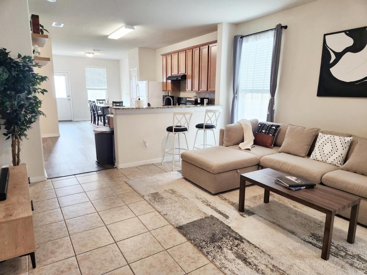 4 Bedroom Home Near Downtown Med Center Nrg Stadium Pearland Skyview Long By Ion Rentals 休斯敦 外观 照片
