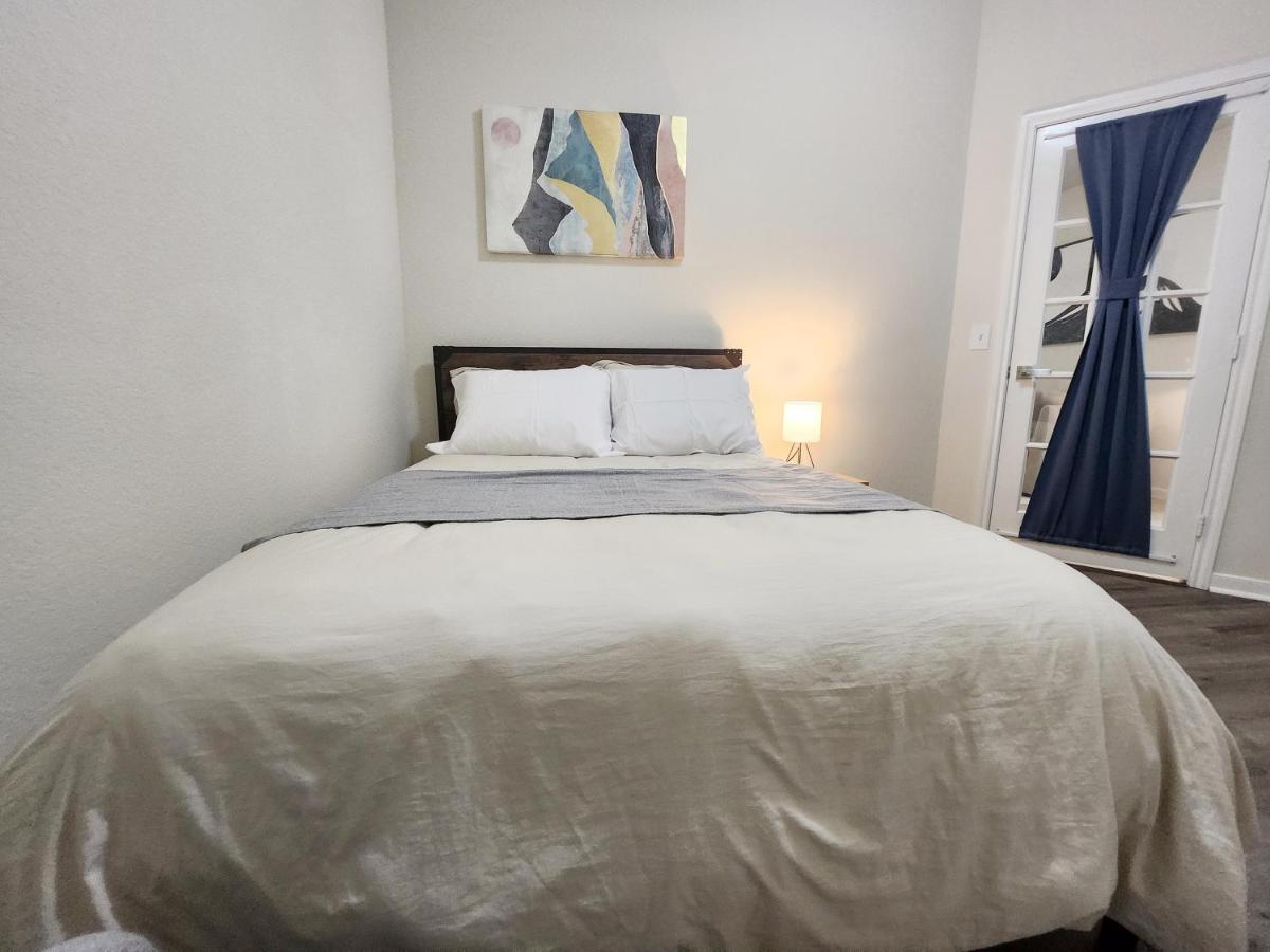 4 Bedroom Home Near Downtown Med Center Nrg Stadium Pearland Skyview Long By Ion Rentals 休斯敦 外观 照片